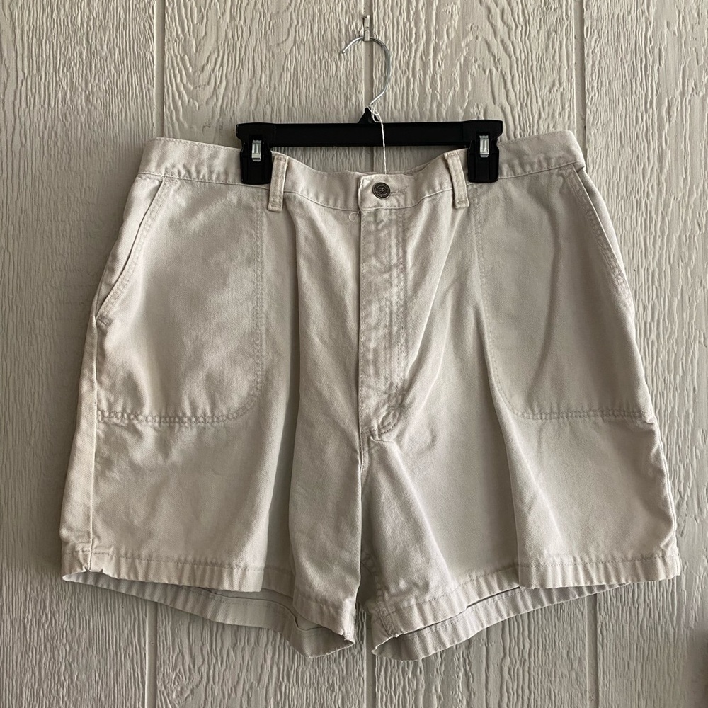 Vintage Wrangler Women Tan Cream Khaki Hi-Rise Mom Chino Shorts No Size Tag
